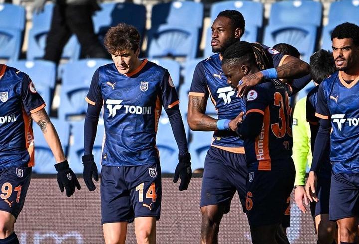 Başakşehir, Kupa mesaisinde hata yapmadı! Boluspor…