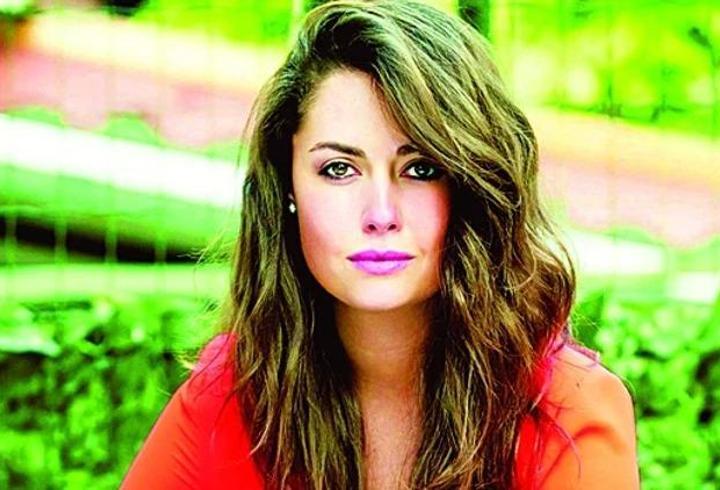 ABİ dizisinin Altın'ı Toprak Sağlam kimdir? Toprak Sağlam kaç yaşında ve nereli?