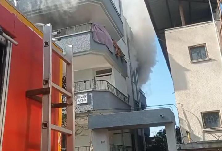 İskenderun'da ev yangını: 1 yaralı