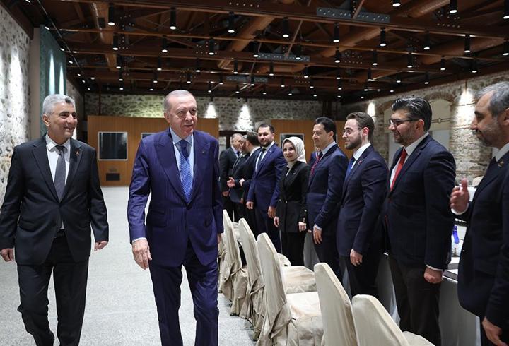 Cumhurbaşkanı Erdoğan, MÜSİAD heyetini Dolmabahçe'de kabul etti