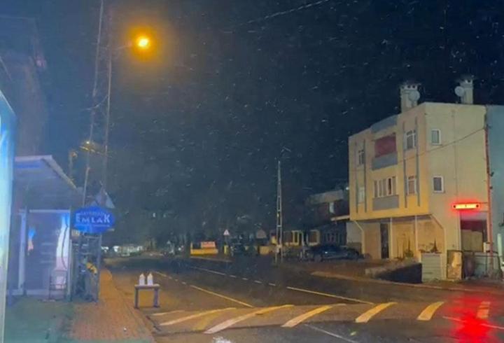 İstanbul'da kar yağışı etkili olmaya başladı