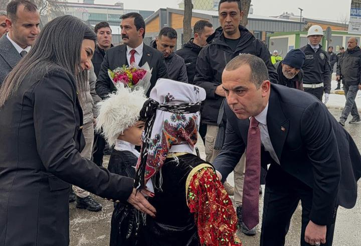 Iğdır Valisi Taşolar, görevine başladı