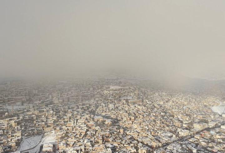 Kar altındaki Mardin, dronla görüntülendi