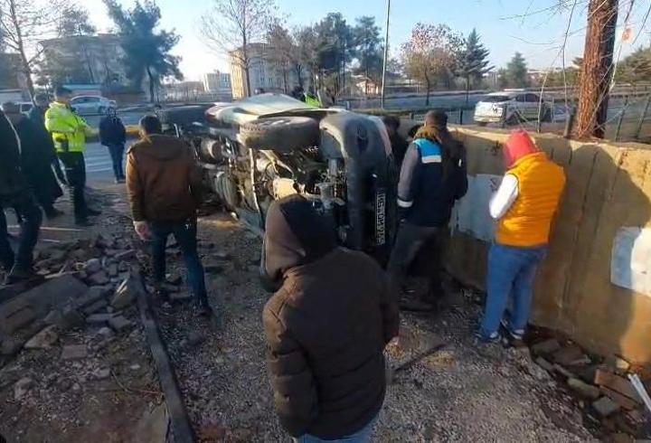 Şanlıurfa’da zincirleme kaza: 2 ölü