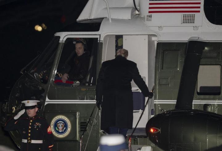 Trump'ın uçağında havadayken arıza!