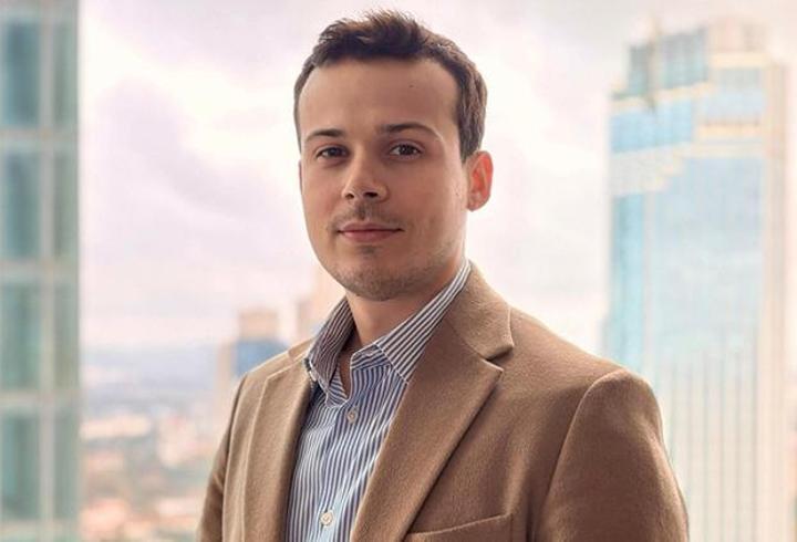 Türk yöneticiye global görev