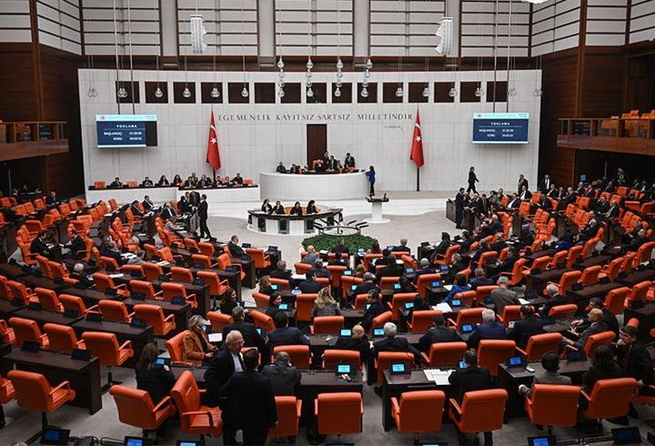 Son dakika haberi: En düşük emekli aylığı Meclis