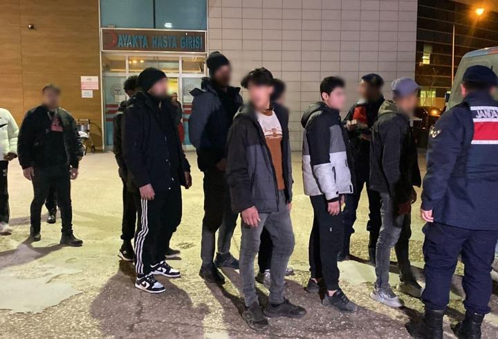 Bursa'da 9 kaçak göçmen yakalandı