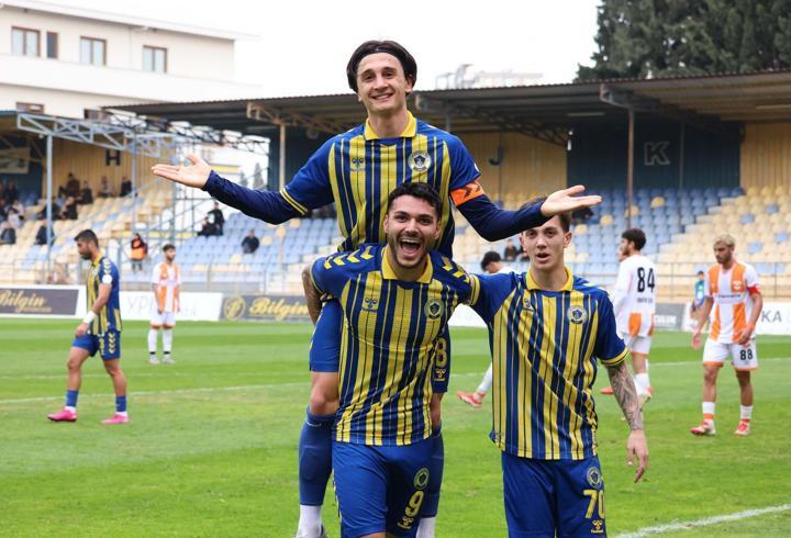 Menemen FK seriye taktı