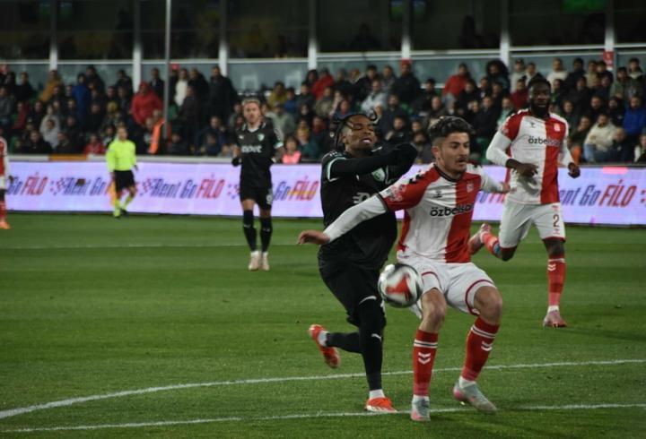   Bodrum FK, Sakarya'da çıkış arayacak