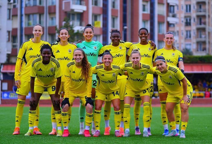 Fenerbahçe'den rakibine 18 gol