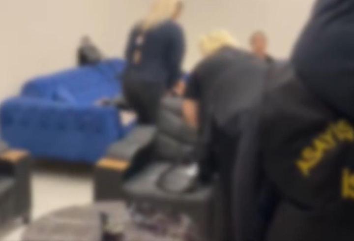 Masaj salonlarına fuhuş operasyonu