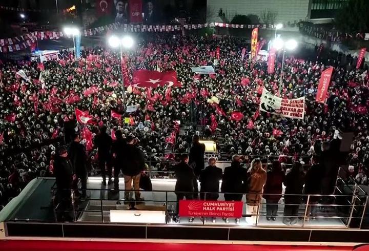 CHP'den çarşamba mitingi kararı… Sona mı eriyor?