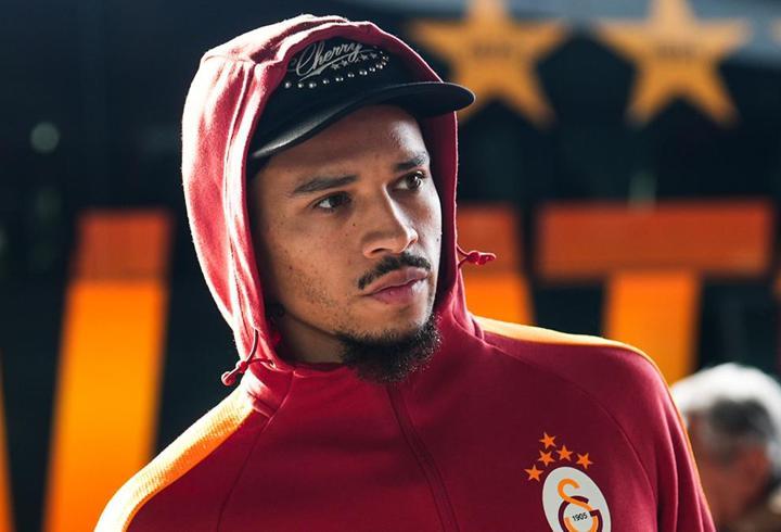 Galatasaray kafilesi, İngiltere'ye uçtu