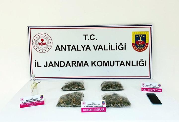 Serik'te uyuşturucu operasyonu