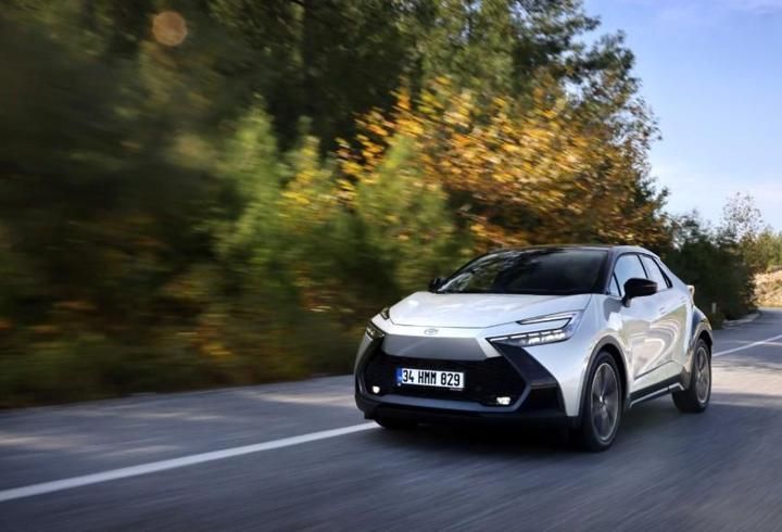 Egzoz gazı emisyon ölçümünü yaptırmayan araç sahipleri, 2026 yılı itibarıyla 17.957 TL idari para cezası riskiyle karşı karşıya kalıyor.1