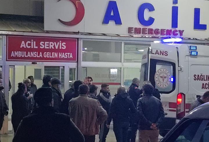 Tekel bayide bıçaklı kavga; 1 ölü, 1 yaralı