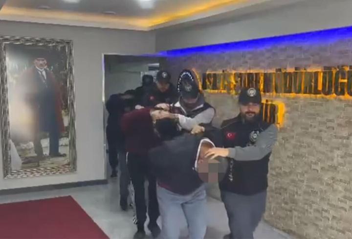 İzmir'deki bıçaklı cinayete ilişkin 4 tutuklama