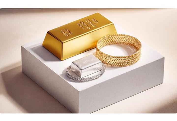 Sıklıkla kullanılan platformlardan biri olan ChatGPT'de erişim sorunu yaşanıyor. Kullanıcılar ChatGPT uygulamasına giriş yaparken sorun yaşıyor. Öte yandan yazılanlara cevap almada hata yaşanıyor. Bu bağlamda ChatGBT hakkında araştırmalar hız kazandı. Peki ChatGPT çöktü mü?  ChatGPT neden girilmiyor? ChatGPT neden hata veriyor? İşte detaylar...1