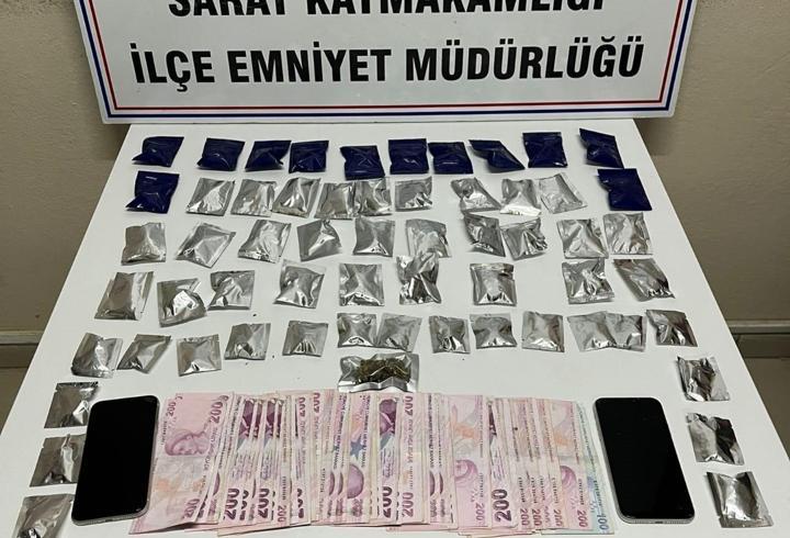Saray’da uyuşturucu operasyonu; 2 tutuklama