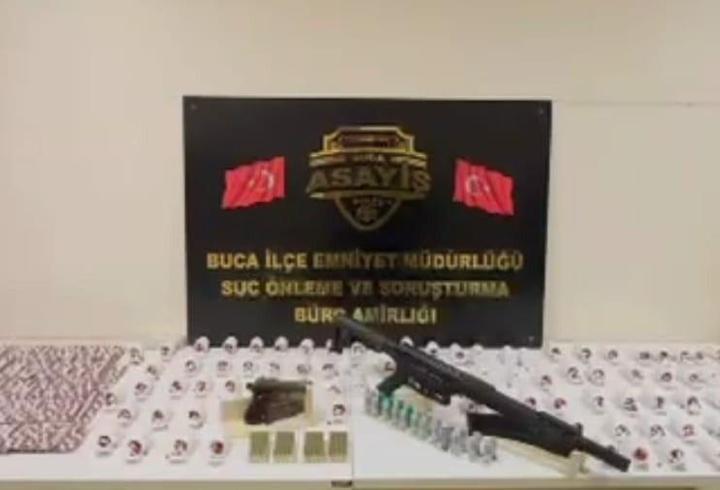 İzmir’de 7 bin sentetik ecza ele geçirildi