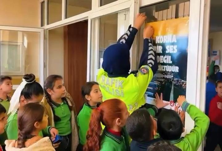 Antakya’da öğrencilere trafik bilinci eğitimi verildi