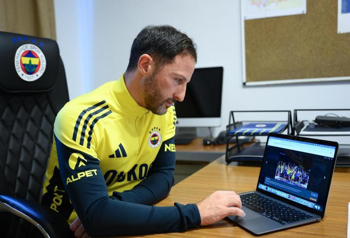 Domenico Tedesco, yılın karelerini seçti