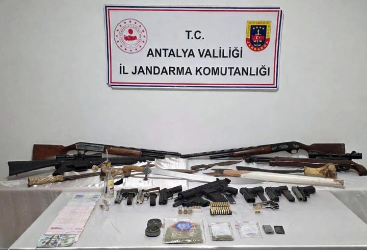 Konyaaltı’nda uyuşturucu operasyonu