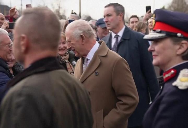 Kral Charles'tan Epstein-Andrew açıklaması