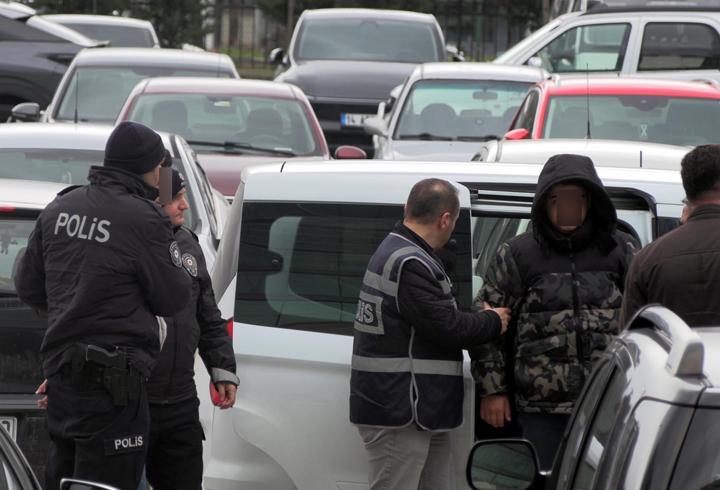 Emekli çifti dolandıran 3 şüpheli yakalandı