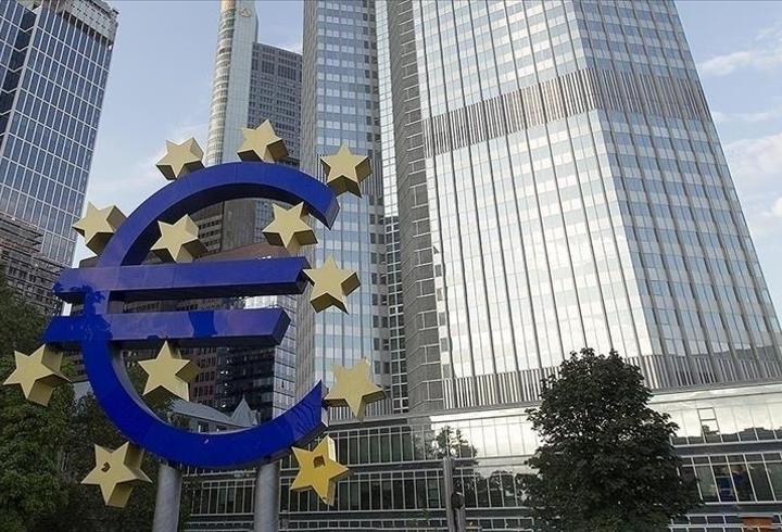 Euro bölgesi ekonomisi yılın son çeyreğinde ılımlı büyüme gösterdi