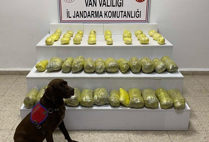 Van’da 42 kilo uyuşturucu ele geçirildi