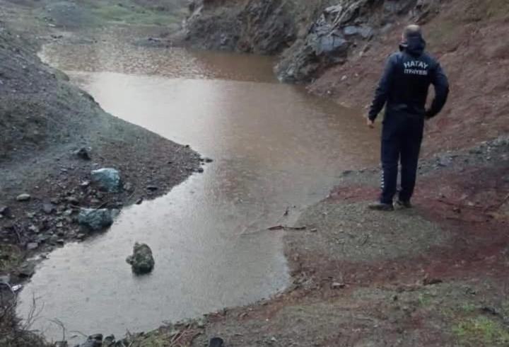 Hatay’da suyla dolan çukura düşen çocuk öldü