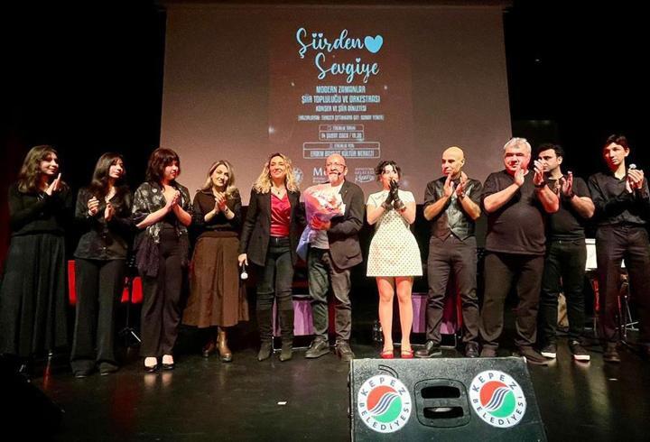 Kepez’de 14 Şubat sanatla kutlandı