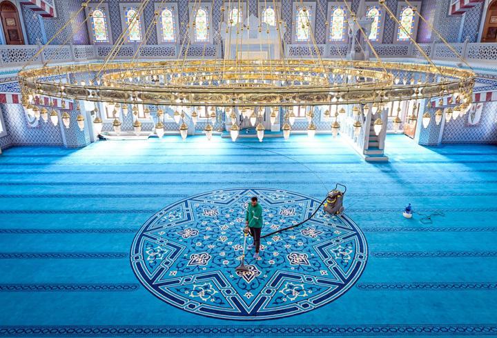 Mersin’de Ramazan ayı öncesinde ibadethanelere temizlik