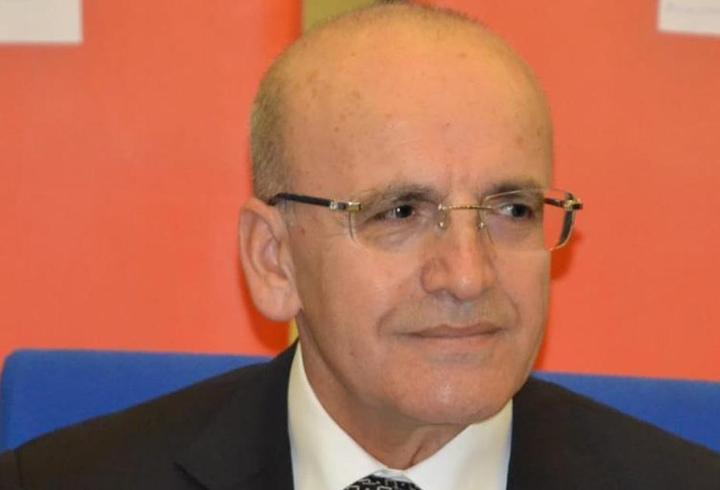 Kamu çalışanları ve memurlar arasındaki ücret farkı: Bakan Şimşek