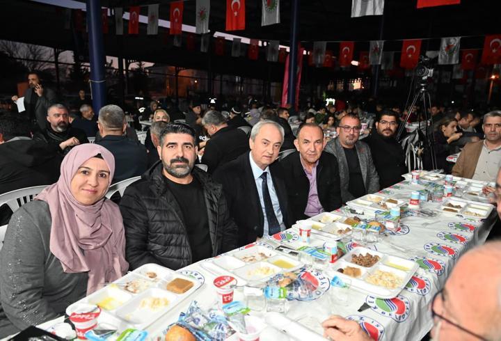 Kepez'de ramazanın ilk iftar sofraları kuruldu