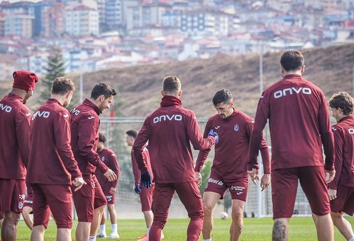 Trabzonspor, Gaziantep FK maçına hazır! Kamp kadrosu…