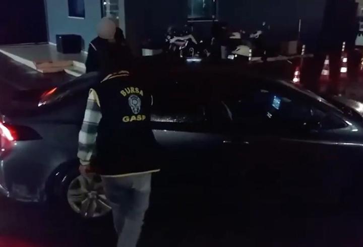 Kuyumcuya silahlı soygun girişiminde bulunan şüpheli yakalandı