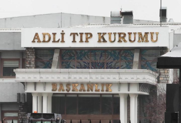 DEHŞET DURAĞI! Evden ayrılan eşini başından vurarak öldürdü