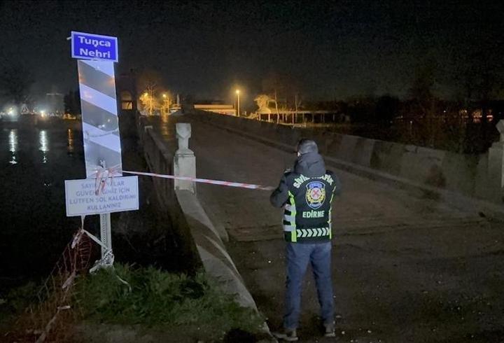 Edirne'de taşkın alarmı! Tunca Köprüsü trafiğe kapatılıyor