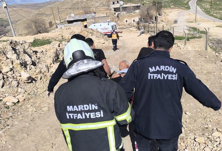Mardin'de boş havuza düşen kişi yaralandı 