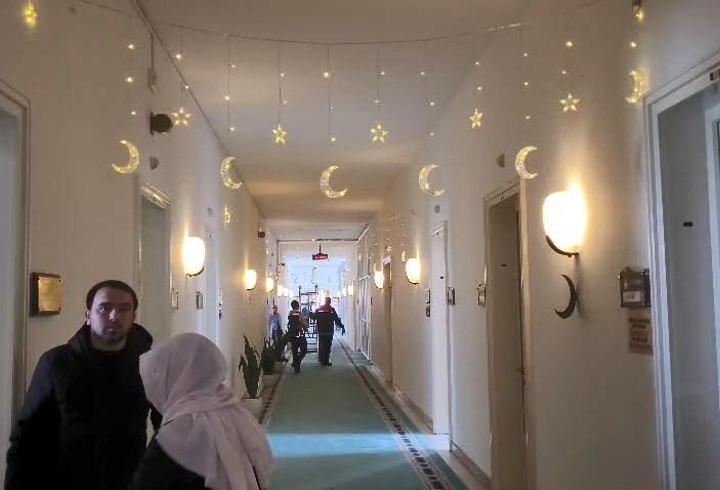 AK Parti TBMM grubunda 'ramazan' süslemesi