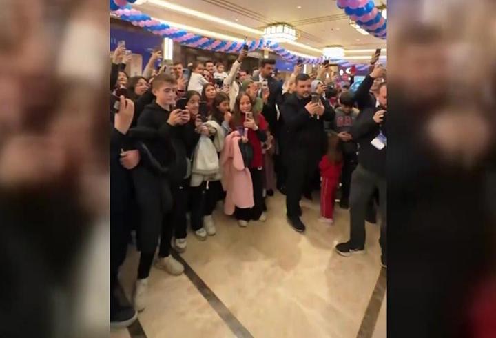 "Kabe'de Hacılar" Külliye'de yankılandı