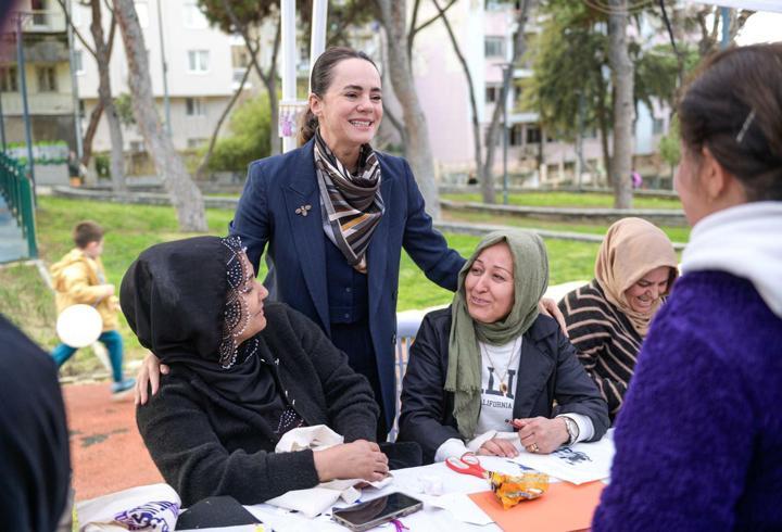 İzmir'de 8 Mart Dayanışma Noktaları oluşturuldu