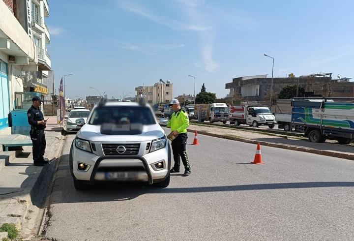 Mardin’de trafik denetimlerinde 40 araç sürücüne ceza