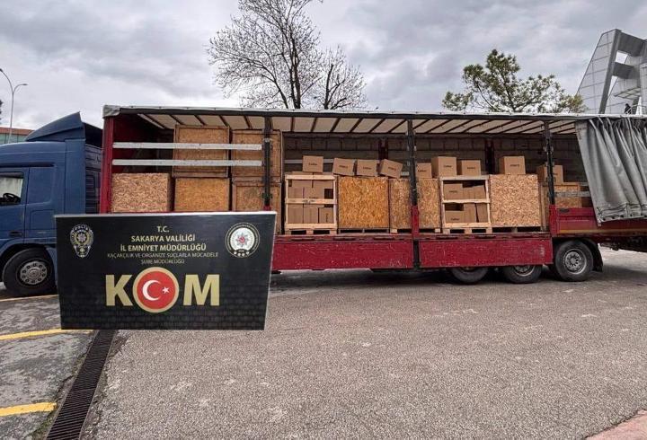 Sakarya’da 3 milyon 600 bin boş makaron ele geçirildi