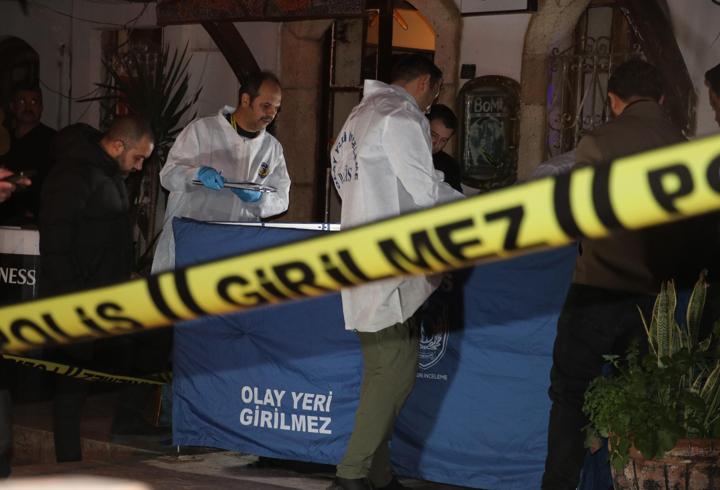 40 metrelik falezlerden düştü, hayatını kaybetti