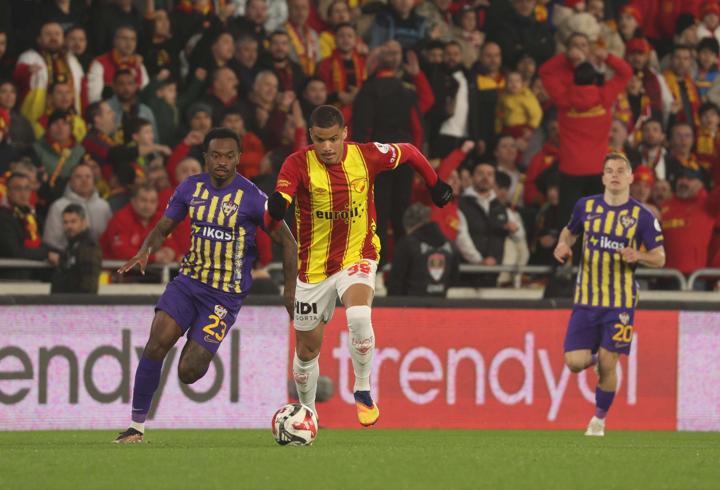 Göztepe gülmeyi unuttu