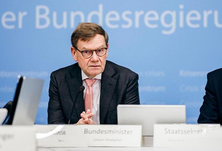 Almanya, Orta Doğu'da mahsur kalan vatandaşlarını tahliye edecek